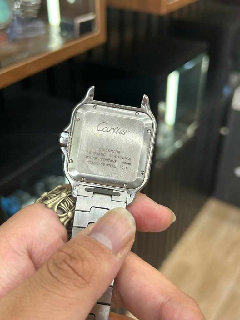 Đồng Hồ Lướt Cartier Santos Replica 11 Demi Vàng Mặt Trắng BVF 39 (9)