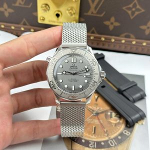 Đồng Hồ Omega Chế Tác Seamaster Diver 300m Màu Xám Nhà Máy VS 42mm (1)