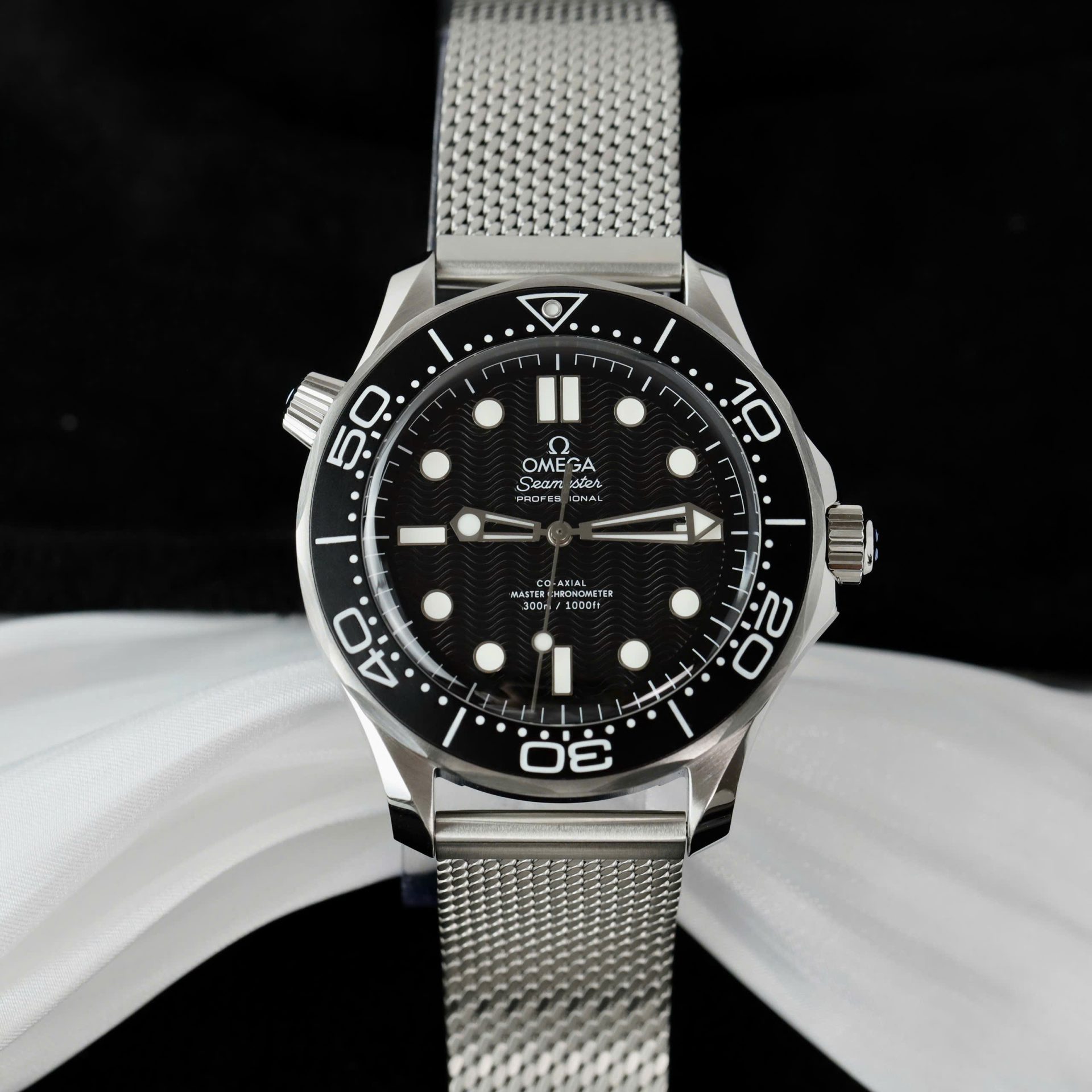 Đồng Hồ Omega Replica 11 Seamaster Driver 300 Màu Đen Xưởng VS 42mm (2)