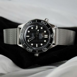 Đồng Hồ Omega Replica 11 Seamaster Driver 300 Màu Đen Xưởng VS 42mm (2)