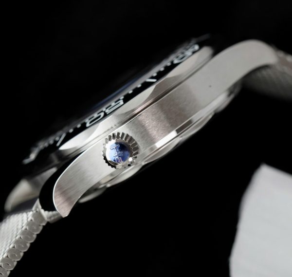 Đồng Hồ Omega Replica 11 Seamaster Driver 300 Màu Đen Xưởng VS 42mm (2)