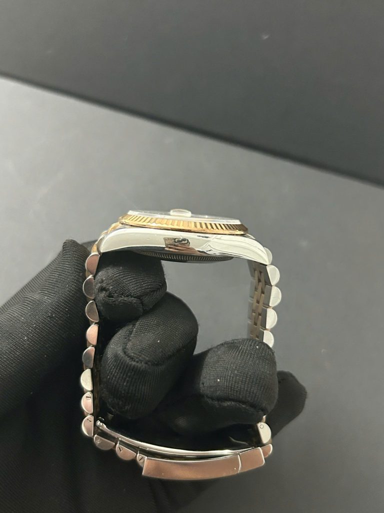 Đồng Hồ Rolex DateJust Lướt Replica 11 Demi Rose Gold Mặt Nếp Gấp 36mm (6)