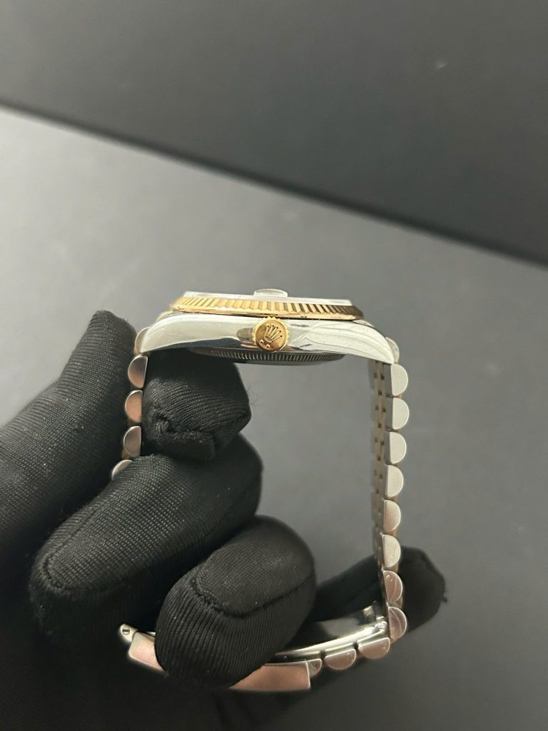 Đồng Hồ Rolex DateJust Lướt Replica 11 Demi Rose Gold Mặt Nếp Gấp 36mm (6)