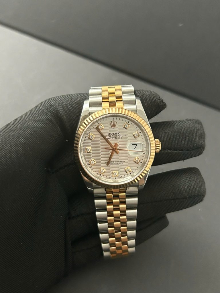 Đồng Hồ Rolex DateJust Lướt Replica 11 Demi Rose Gold Mặt Nếp Gấp 36mm (6)
