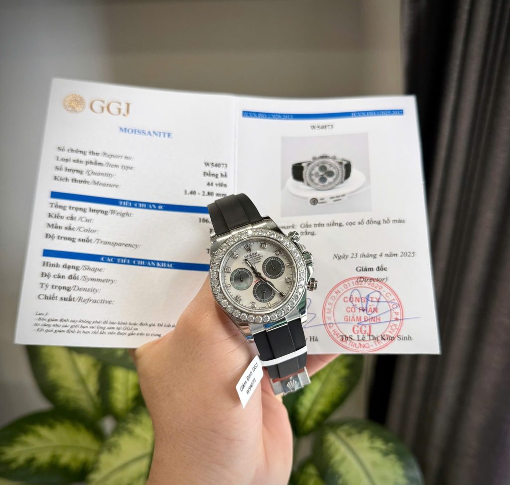 Đồng Hồ Rolex Daytona Mặt MOP Cọc Số + Vành Đính Kim Cương Moissanite Chế Tác 40mm (1)