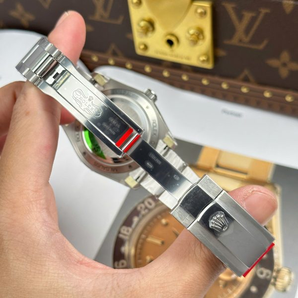Đồng Hồ Rolex Milgauss 116400GV Replica 11 Màu Xanh Lá Cây Nhà Máy VS 40mm (2)