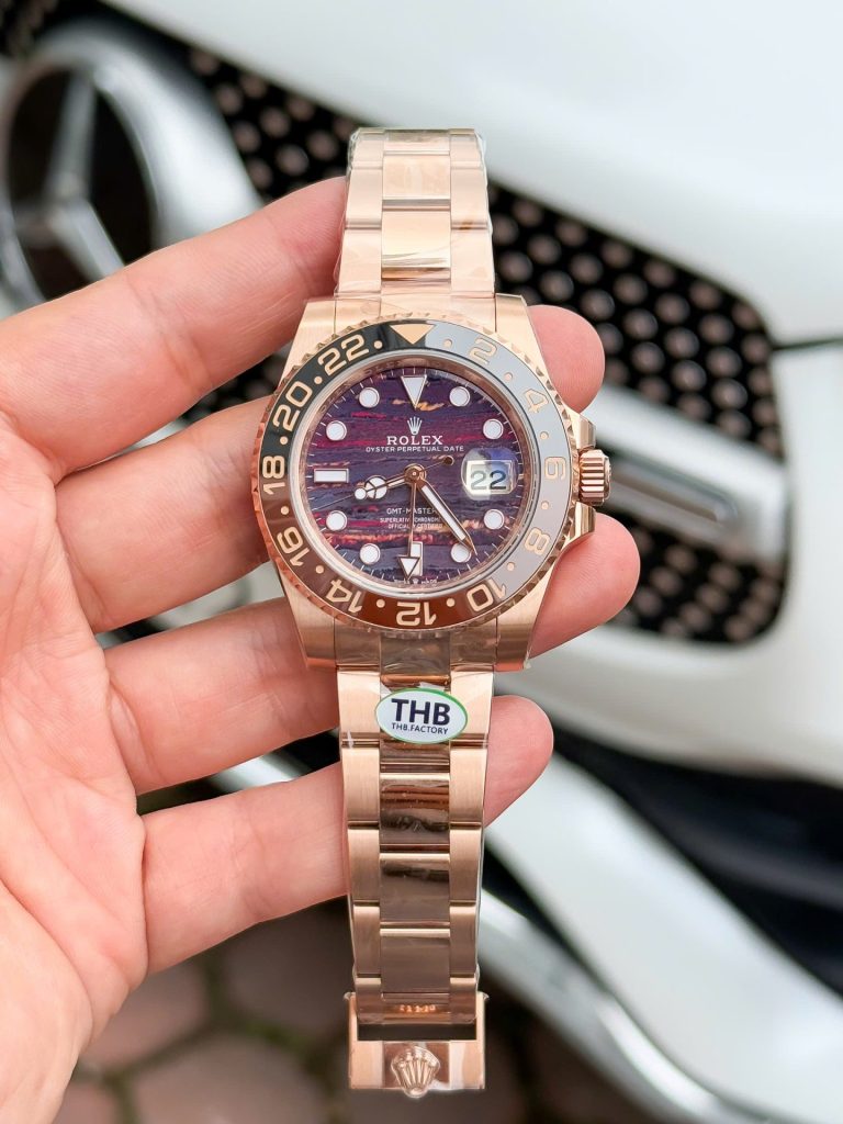 Đồng Hồ Rolex Replica 11 GMT-Master II 126715CHNR Mạ Vàng Hồng Mặt Đá Mắt Hổ 40mm (2)