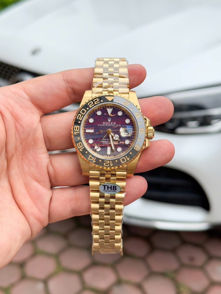 Đồng Hồ Rolex Replica 11 GMT-Master II 126718GRNR Mặt Đá Mắt Hổ Nhà Máy THB 40mm (2)