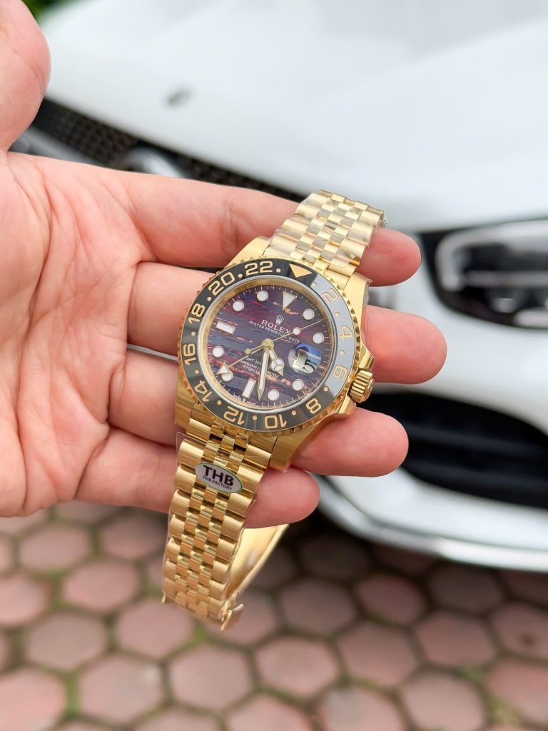 Đồng Hồ Rolex Replica 11 GMT-Master II 126718GRNR Mặt Đá Mắt Hổ Nhà Máy THB 40mm (2)