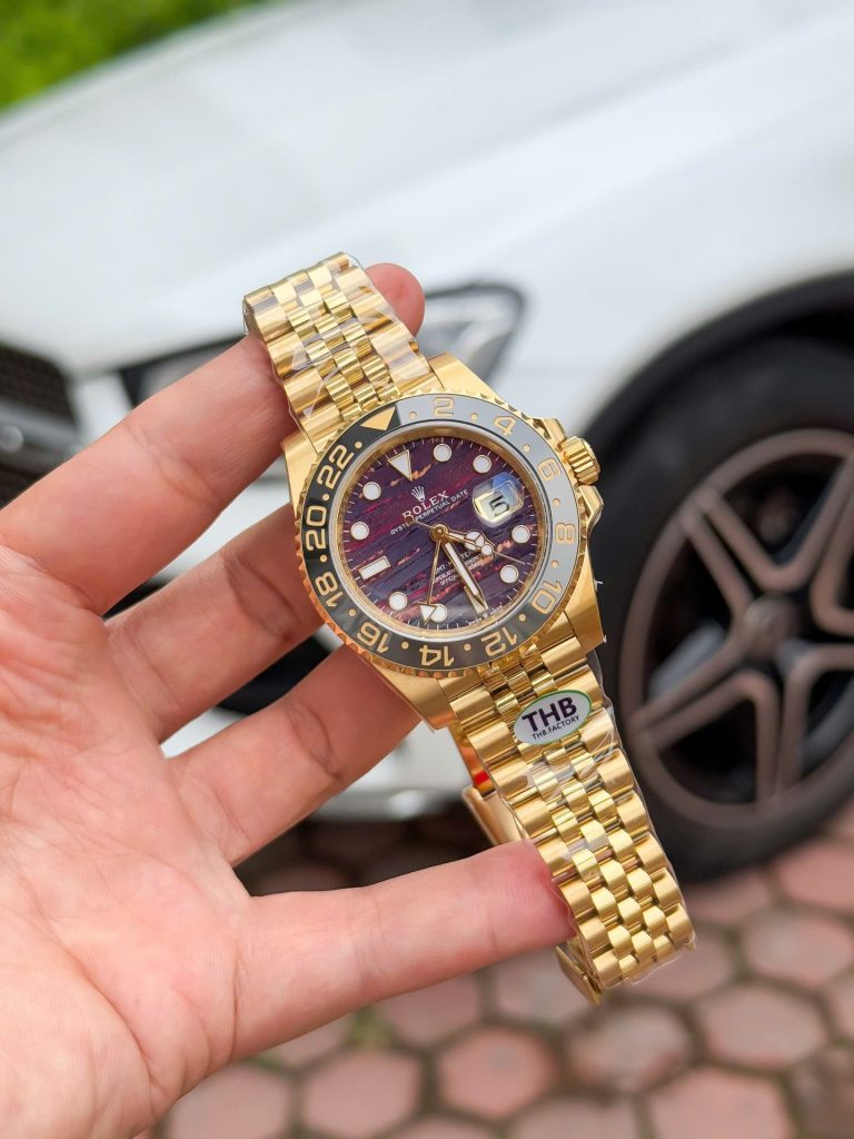 Đồng Hồ Rolex Replica 11 GMT-Master II 126718GRNR Mặt Đá Mắt Hổ Nhà Máy THB 40mm (2)