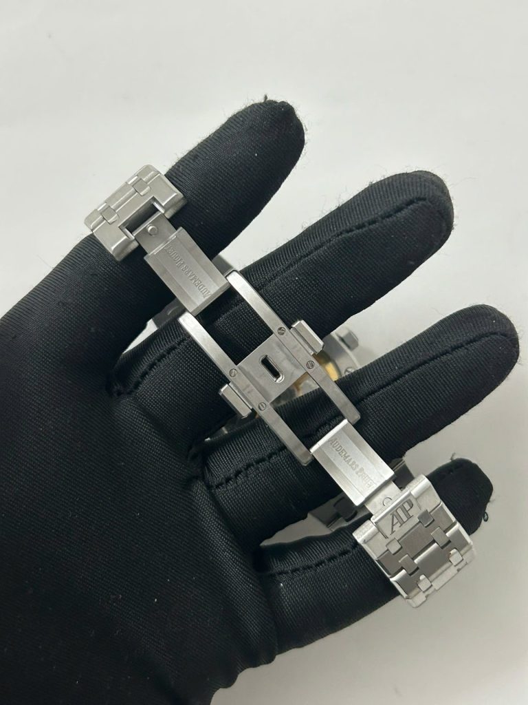 Đồng Hồ Cũ Audemars Piguet 15500ST Replica 11 Nam Mặt Trắng Xưởng APS 41mm (2)