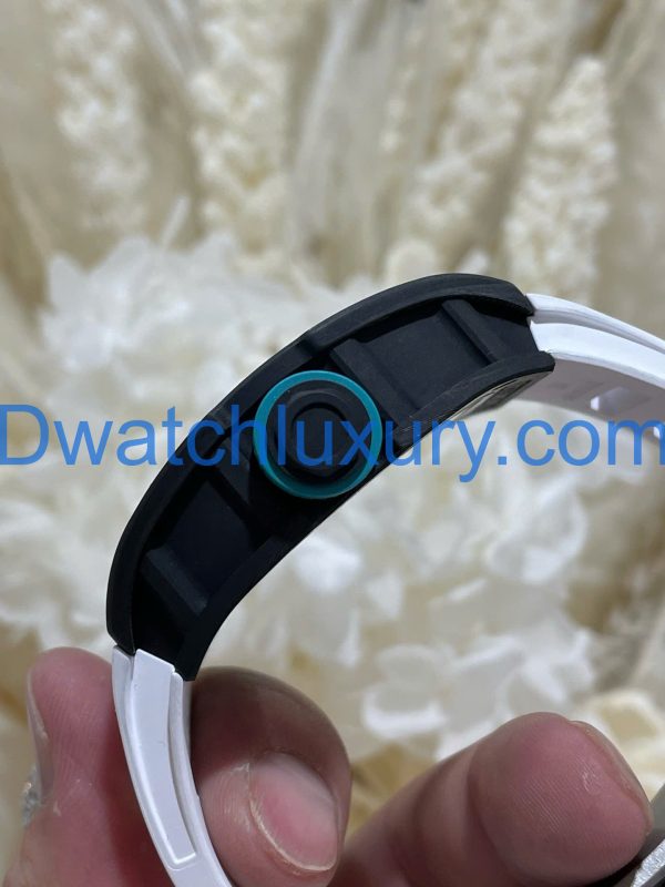 Đồng Hồ Richard Mille Tinh ChỉnhRM055 Bubba Watson Carbon NTPT & Chuyển Động Vaucher Độc Quyền 42,7x49,9mm (1)