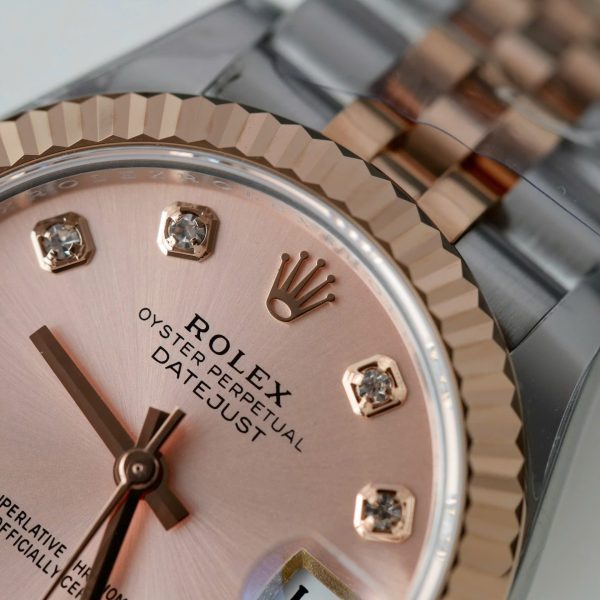 Đồng Hồ Rolex DateJust Nữ Chế Tác Mặt Hồng Cọc Số Đính Đá Xưởng THB 31mm (2)