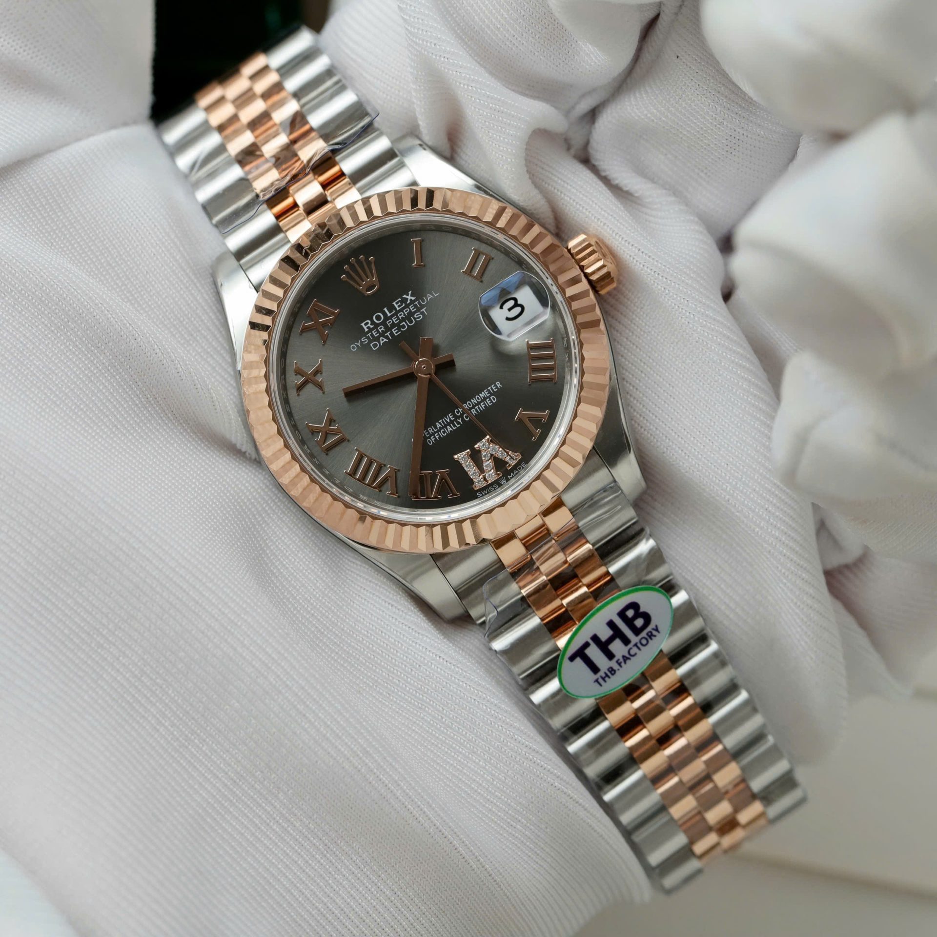 Đồng Hồ Rolex Nữ DateJust Rep 11 Demi Vàng Hồng Mặt Xám Xưởng THB 31mm (2)