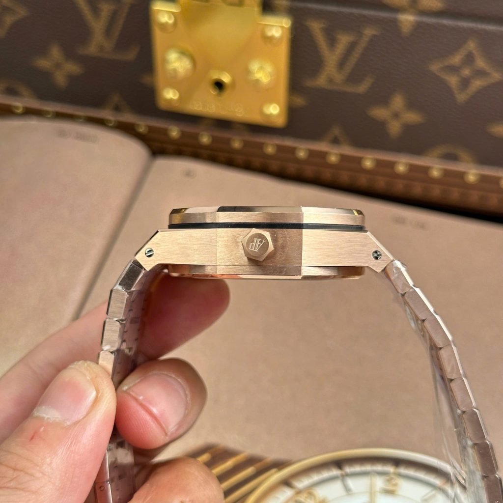 Đồng Hồ Audemars Piguet Replica 11 Royal Oak Tourbillon 26735 Mặt Lộ Cơ Mạ Vàng Hồng 41mm (1)