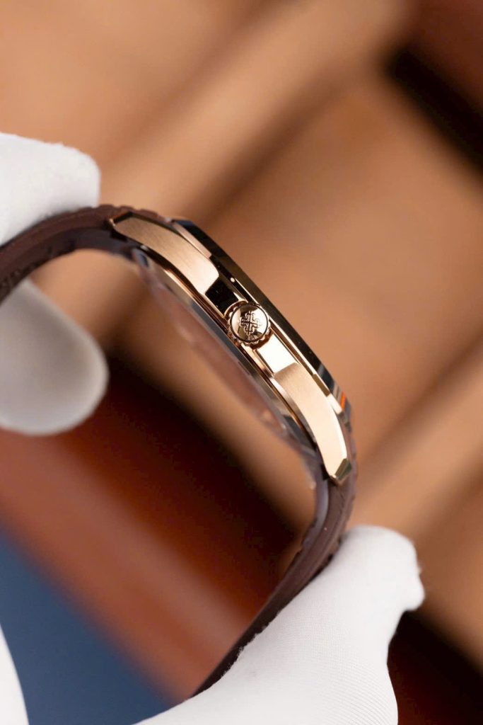 Đồng Hồ Patek Philippe Chế Tác Aquanaut 5167 Mặt Nâu Dây Cao Su Tinh Chỉnh Nhà Máy BBF 40mm (2)