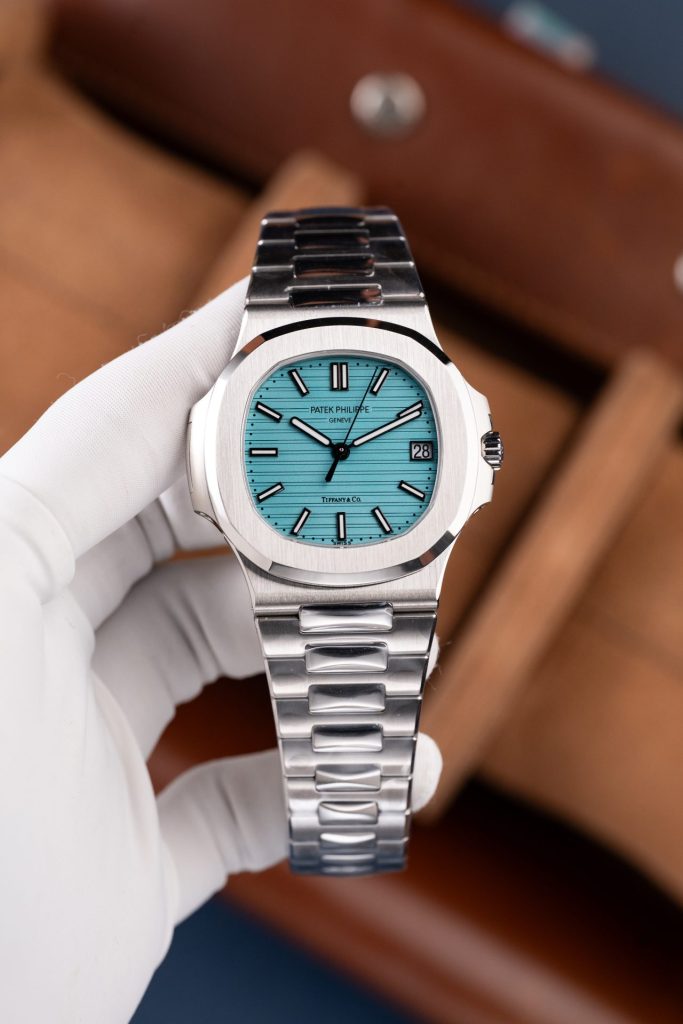 Đồng Hồ Patek Philippe Replica 11 Nautilus 5711 Mặt Tiffany Tinh Chỉnh Nhà Máy BBF 40mm (2)