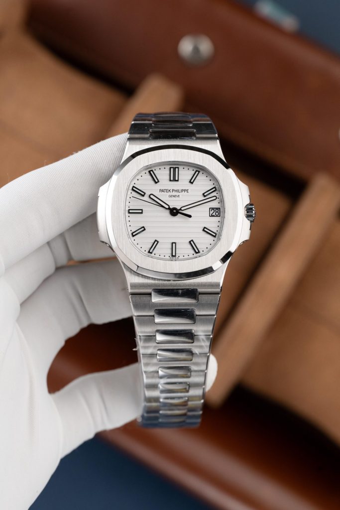 Đồng Hồ Patek Philippe Replica 11 Nautilus 5711 Mặt Trắng Tinh Chỉnh Nhà Máy BBF 40mm (2)