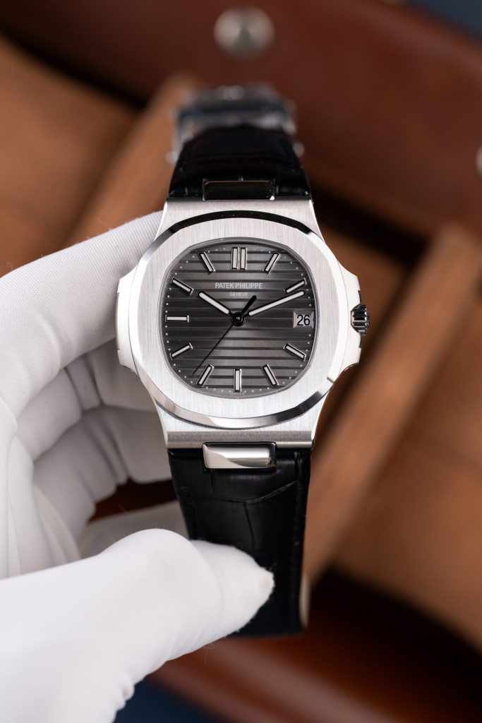 Đồng Hồ Patek Philippe Replica 11 Nautilus 5711 Mặt Xám Dây Da Tinh Chỉnh Xưởng BBF 40mm (2)