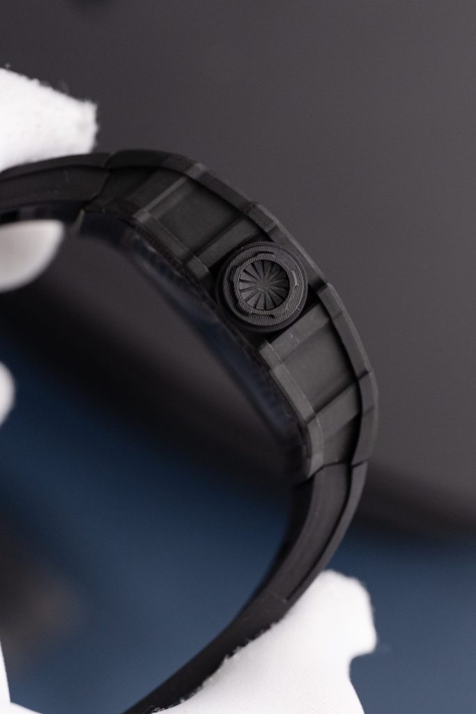 Đồng Hồ Richard Mille Chế Tác RM35-02 Màu Đen Vỏ Carbon Siêu Nhẹ Nhà Máy ZF 44mm (1)