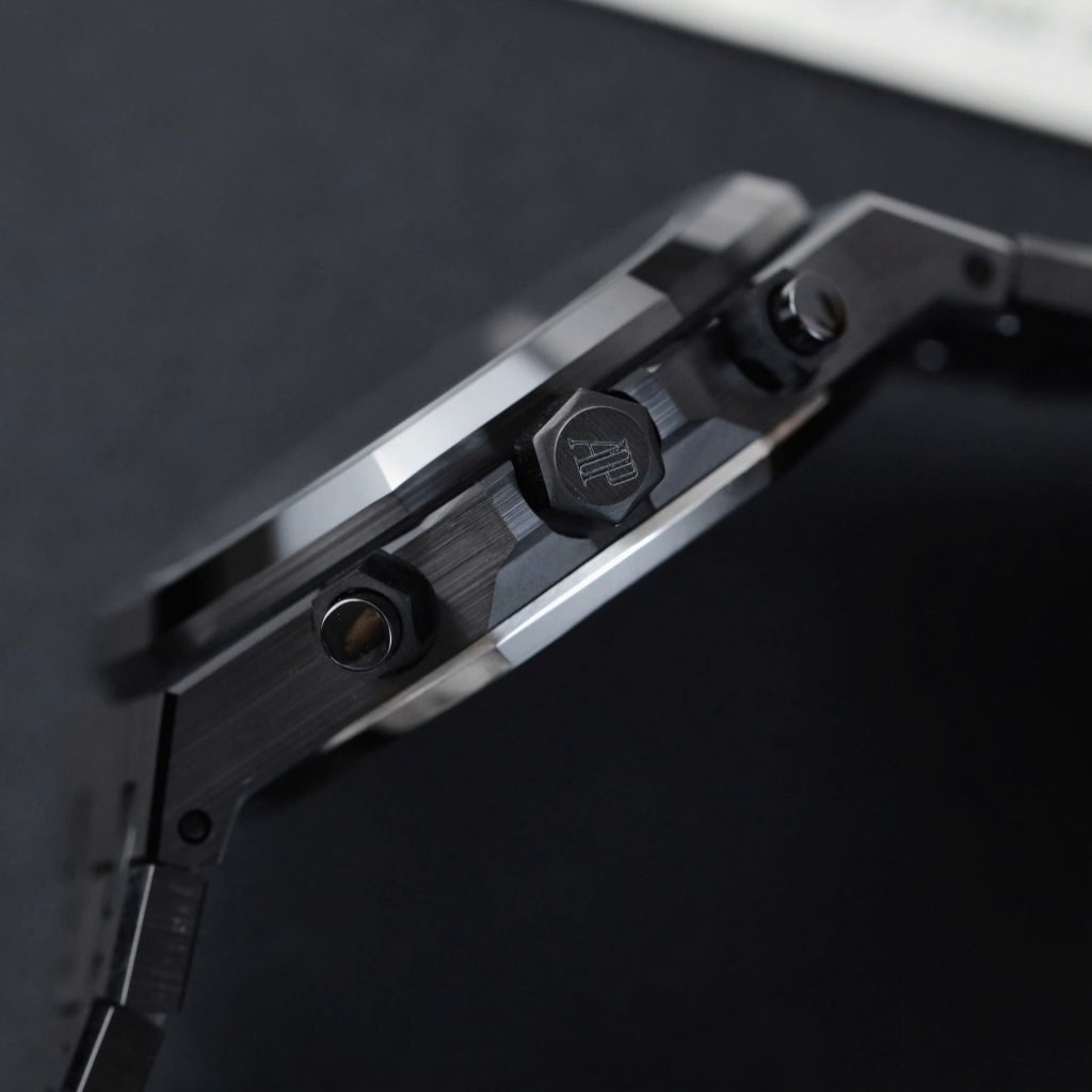 Đồng Hồ Audemars Piguet Royal Oak Chronograph 26240 Replica 11 Vỏ Gốm Mặt Xanh Than Xưởng APS 41mm (2)