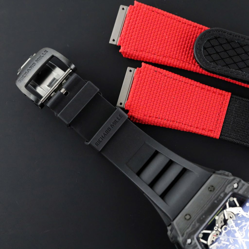 Đồng Hồ Richard Mille RM35-01 Replica Cao Cấp Màu Đen Vỏ Carbon NTPT Xưởng ZF 49,9x43mm (2)