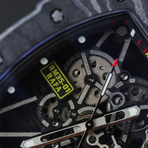 Đồng Hồ Richard Mille RM35-01 Replica Cao Cấp Màu Đen Vỏ Carbon NTPT Xưởng ZF 49,9x43mm (2)