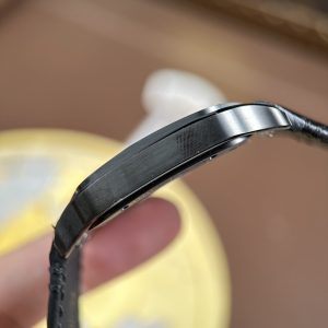 Đồng Hồ Cartier Santos Rep Cao Cấp Mặt Số Lộ Cơ Màu Đen Dây Da 39 (2)