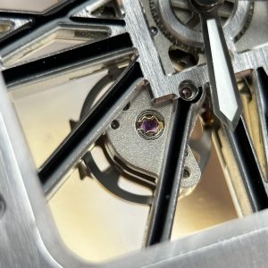 Đồng Hồ Nam Cartier Santos Rep 11 Demi Đen Mặt Lộ Cơ Dây Kim Loại 39 (2)