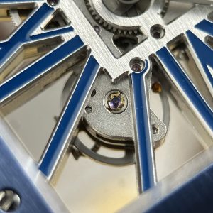 Đồng Hồ Nam Cartier Santos Replica 11 Demi Xanh Dương Mặt Lộ Cơ 39 (2)