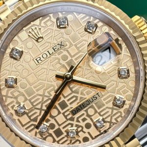 Đồng Hồ Rolex DateJust Replica Cao Cấp Họa Tiết Vi Tính Mặt Vàng Nhà Máy AR 36mm (2)