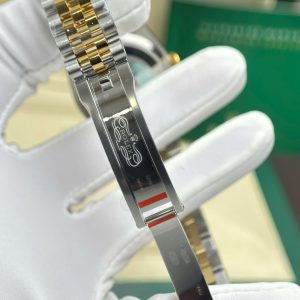 Đồng Hồ Rolex DateJust Replica Cao Cấp Họa Tiết Vi Tính Mặt Vàng Nhà Máy AR 36mm (2)