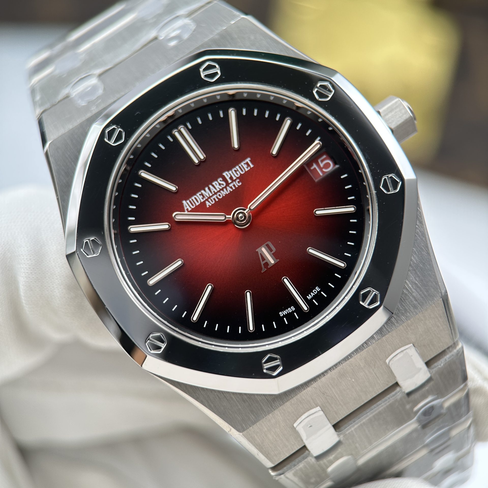 Đồng Hồ Audemars Piguet Chế Tác Royal Oak Extra-thin Jumbo 16202 Mặt Màu Đỏ Đô Nhà Máy ZF 39mm (9) Đồng Hồ Audemars Piguet Chế Tác Royal Oak Extra-thin Jumbo 16202 Mặt Màu Đỏ Đô Nhà Máy ZF 39mm (2)