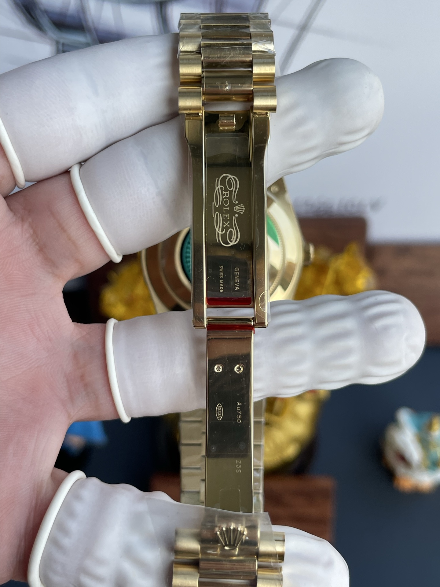 Đồng Hồ Nam Rolex Day-Date Replica 11 Mặt Xanh Lá Cây Trọng Lượng 210 Gram Xưởng RC 40mm (8) Đồng Hồ Nam Rolex Day-Date Replica 11 Mặt Xanh Lá Cây Trọng Lượng 210 Gram Xưởng RC 40mm (2)