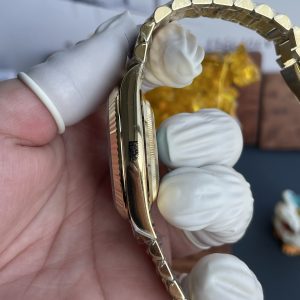 Đồng Hồ Rolex Day-Date Chế Tác Mặt Khảm Xà Cừ Trắng Trọng Lượng 210 Gram Xưởng RC 40mm (2)