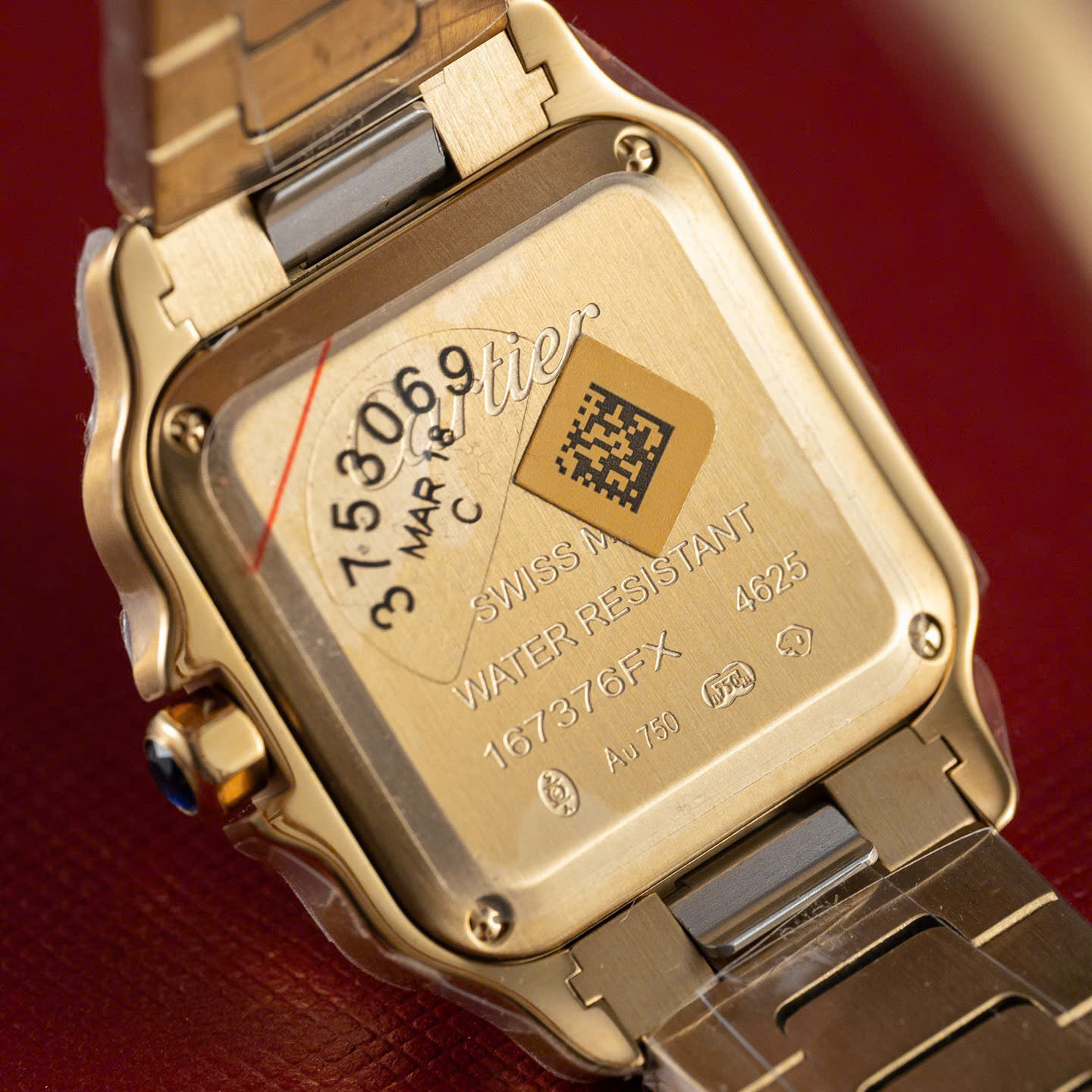 Đồng Hồ Nữ Cartier Santos Small Replica 11 Mặt Trắng Vỏ Phủ Vàng Hồng 27×34 (1) Đồng Hồ Nữ Cartier Santos Small Replica 11 Mặt Trắng Vỏ Phủ Vàng Hồng 27×34 (2)